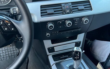 BMW 5 серия, 2008 год, 1 200 000 рублей, 14 фотография