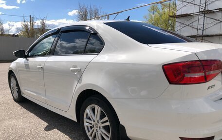Volkswagen Jetta VI, 2015 год, 1 095 000 рублей, 2 фотография