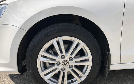 Volkswagen Jetta VI, 2015 год, 1 095 000 рублей, 16 фотография