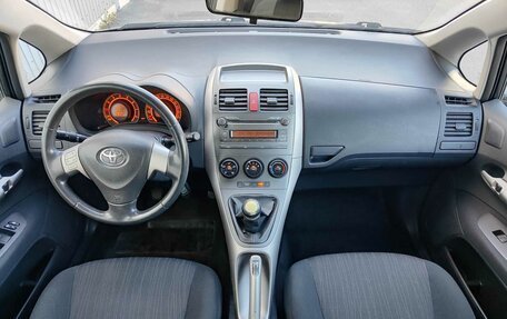 Toyota Auris II, 2008 год, 550 000 рублей, 15 фотография