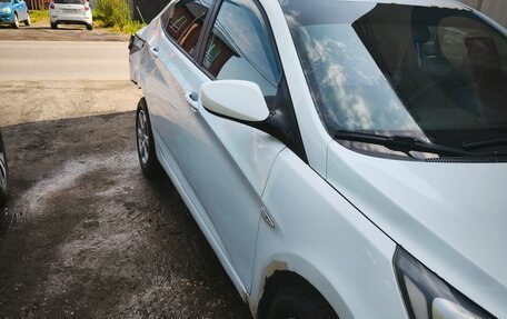 Hyundai Solaris II рестайлинг, 2012 год, 300 000 рублей, 7 фотография