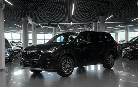 Toyota Highlander, 2026 год, 5 250 000 рублей, 21 фотография
