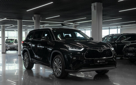 Toyota Highlander, 2026 год, 5 250 000 рублей, 22 фотография