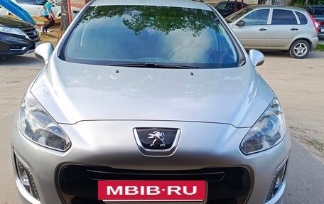 Peugeot 308 II, 2011 год, 850 000 рублей, 21 фотография