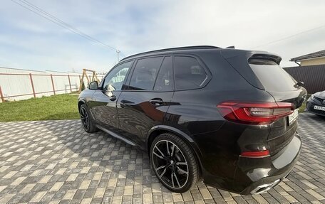 BMW X5, 2019 год, 5 700 рублей, 4 фотография