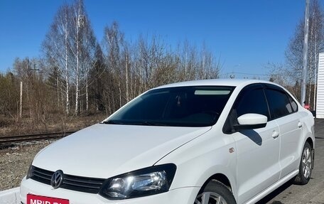 Volkswagen Polo VI (EU Market), 2014 год, 725 000 рублей, 2 фотография