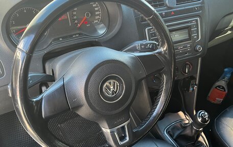 Volkswagen Polo VI (EU Market), 2014 год, 725 000 рублей, 23 фотография
