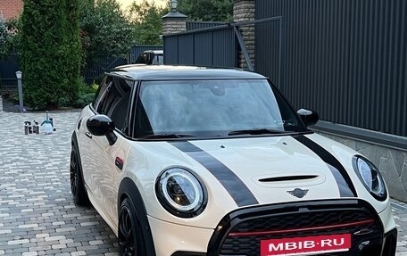 MINI Hatch, 2021 год, 4 550 000 рублей, 5 фотография