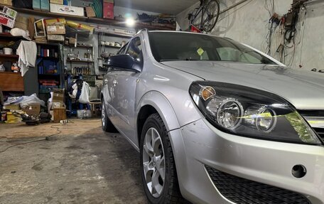 Opel Astra H, 2008 год, 650 000 рублей, 2 фотография