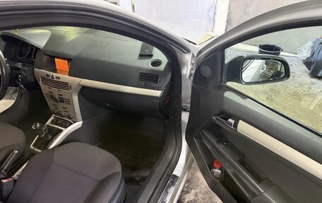 Opel Astra H, 2008 год, 650 000 рублей, 15 фотография