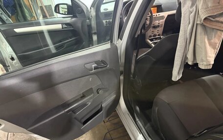 Opel Astra H, 2008 год, 650 000 рублей, 19 фотография