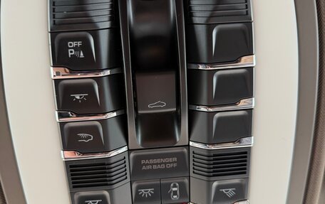 Porsche Cayenne III, 2011 год, 1 350 000 рублей, 13 фотография