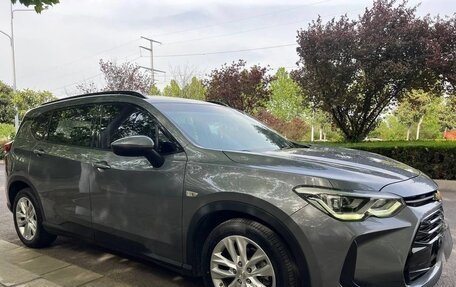 Chevrolet Orlando, 2022 год, 1 590 000 рублей, 4 фотография