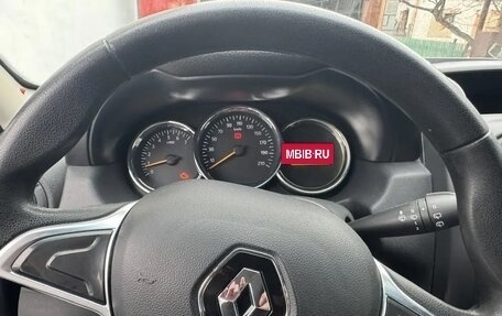 Renault Duster I рестайлинг, 2019 год, 7 фотография