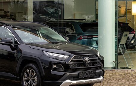 Toyota RAV4, 2021 год, 2 655 000 рублей, 8 фотография