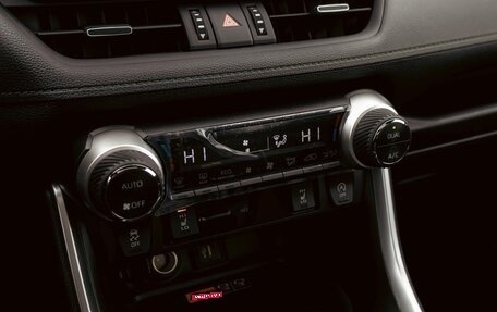 Toyota RAV4, 2021 год, 2 655 000 рублей, 15 фотография