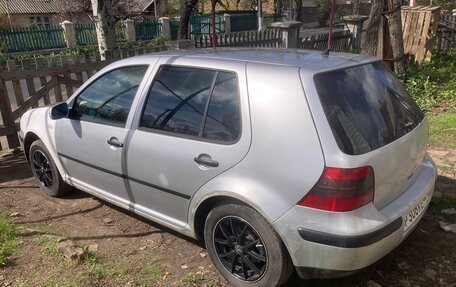Volkswagen Golf IV, 2001 год, 250 000 рублей, 2 фотография