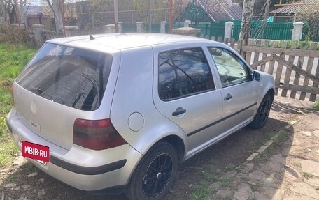 Volkswagen Golf IV, 2001 год, 250 000 рублей, 3 фотография
