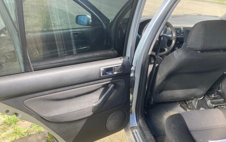 Volkswagen Golf IV, 2001 год, 250 000 рублей, 7 фотография