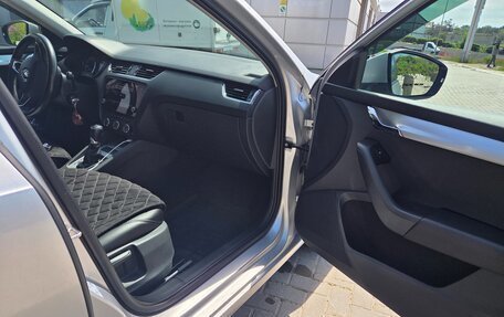 Skoda Octavia, 2019 год, 1 850 000 рублей, 8 фотография