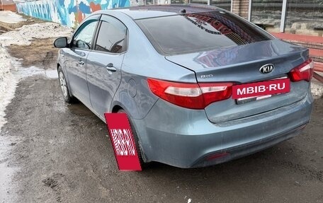 KIA Rio III рестайлинг, 2014 год, 740 000 рублей, 2 фотография