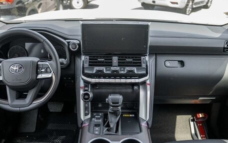 Toyota Land Cruiser, 2026 год, 10 999 999 рублей, 10 фотография