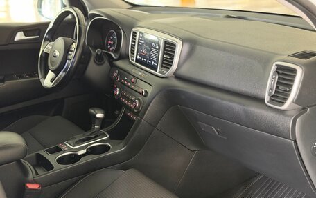 KIA Sportage IV рестайлинг, 2021 год, 2 997 000 рублей, 26 фотография