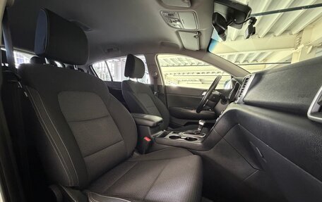 KIA Sportage IV рестайлинг, 2021 год, 2 997 000 рублей, 24 фотография