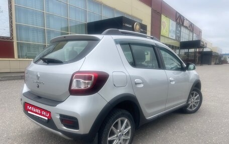 Renault Sandero II рестайлинг, 2017 год, 935 000 рублей, 5 фотография