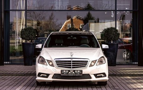 Mercedes-Benz E-Класс, 2012 год, 1 545 000 рублей, 2 фотография