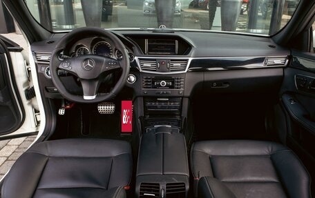 Mercedes-Benz E-Класс, 2012 год, 1 545 000 рублей, 16 фотография