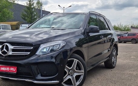 Mercedes-Benz GLE, 2017 год, 4 200 000 рублей, 1 фотография