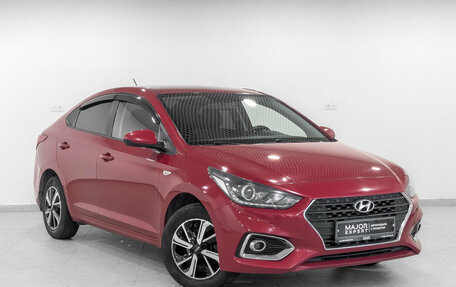 Hyundai Solaris II рестайлинг, 2018 год, 1 300 000 рублей, 3 фотография