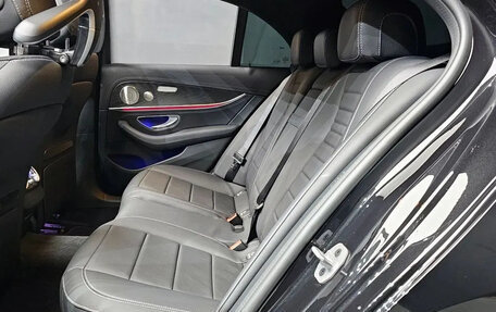 Mercedes-Benz E-Класс, 2023 год, 5 400 000 рублей, 11 фотография