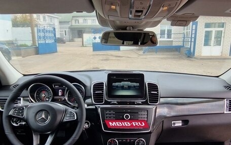 Mercedes-Benz GLE, 2017 год, 4 200 000 рублей, 9 фотография