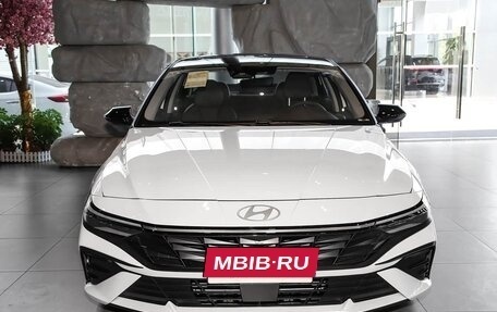 Hyundai Elantra, 2025 год, 1 720 000 рублей, 2 фотография