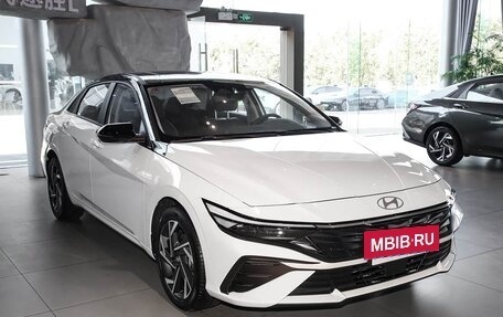 Hyundai Elantra, 2025 год, 1 720 000 рублей, 3 фотография