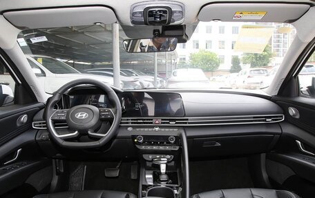 Hyundai Elantra, 2025 год, 1 720 000 рублей, 9 фотография