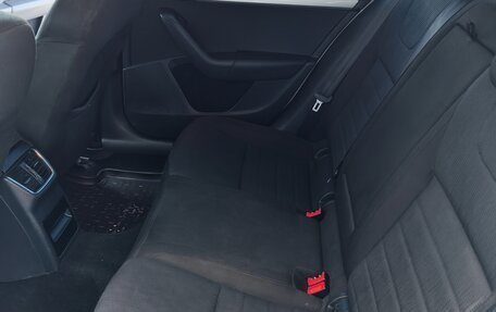 Skoda Octavia, 2014 год, 1 000 000 рублей, 12 фотография