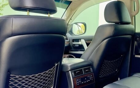 Toyota Land Cruiser 200, 2015 год, 6 390 000 рублей, 7 фотография