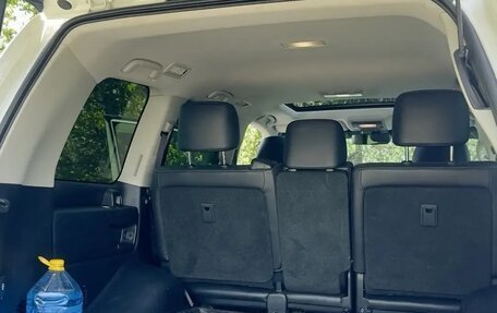 Toyota Land Cruiser 200, 2015 год, 6 390 000 рублей, 10 фотография