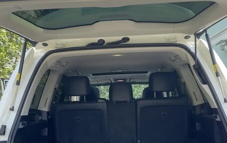Toyota Land Cruiser 200, 2015 год, 6 390 000 рублей, 11 фотография