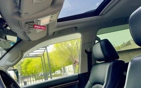 Toyota Land Cruiser 200, 2015 год, 6 390 000 рублей, 9 фотография
