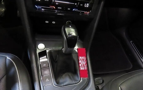 Volkswagen Tiguan II, 2023 год, 2 270 013 рублей, 13 фотография