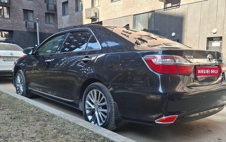 Toyota Camry, 2016 год, 2 600 000 рублей, 10 фотография