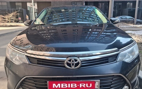 Toyota Camry, 2016 год, 2 600 000 рублей, 4 фотография