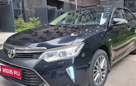 Toyota Camry, 2016 год, 2 600 000 рублей, 2 фотография