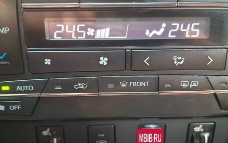 Toyota Camry, 2016 год, 2 600 000 рублей, 19 фотография