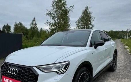 Audi Q3, 2022 год, 2 690 000 рублей, 2 фотография