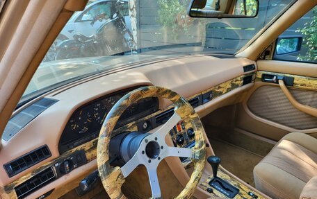 Mercedes-Benz S-Класс, 1984 год, 1 680 000 рублей, 18 фотография